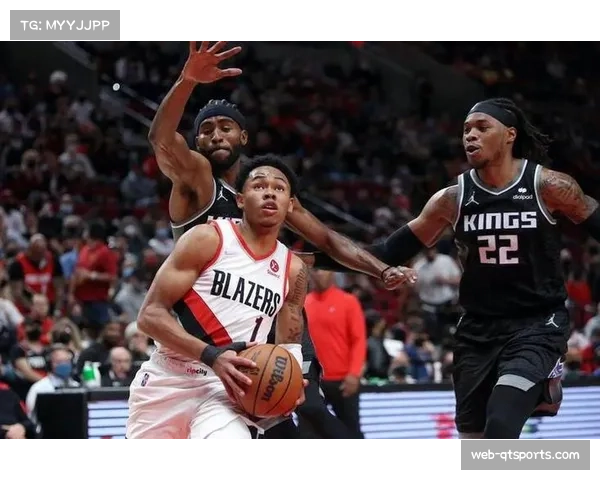 开拓者揭幕战阵容大调整霍勒迪领衔首发格兰特意外出任替补